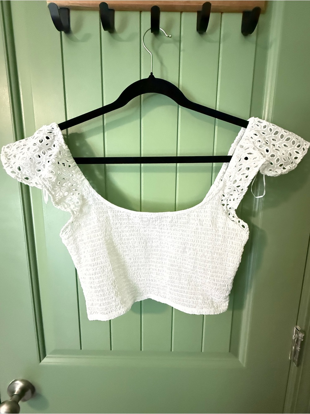 H&M White Eyelet Puff Sleeve Smocked Crop Top